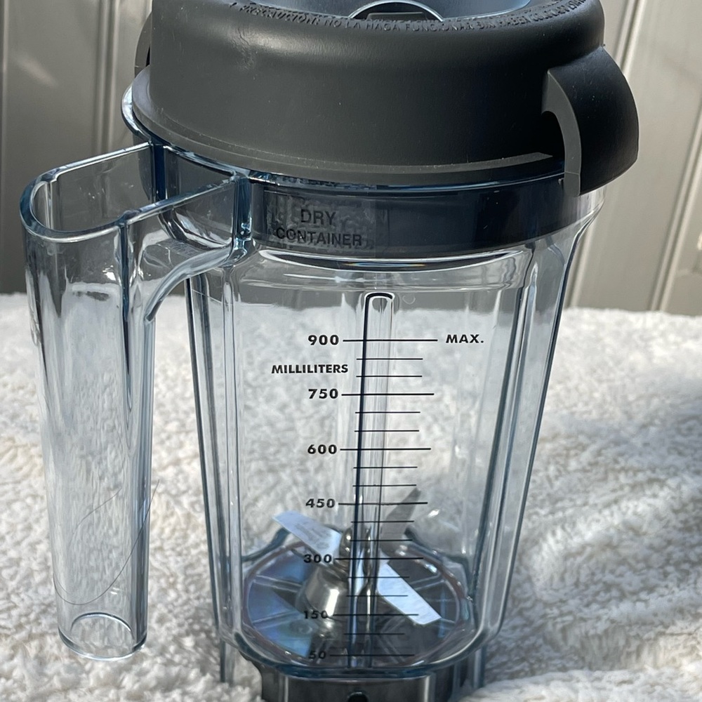 VITAMIX 32oz Grain/Nut High-Performance Blender Container